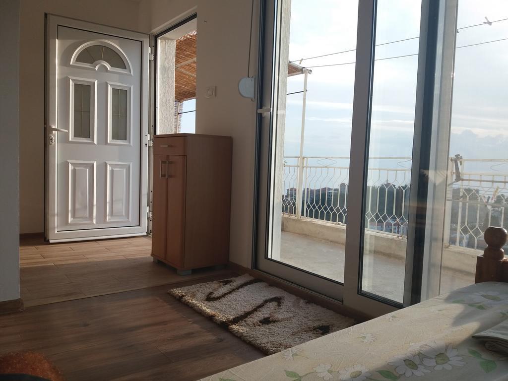 Apartments Radoman Ulcinj Exterior photo